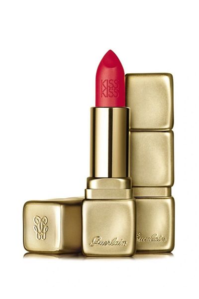 Guerlain Kisskiss Matte M332 Fire Red Lipstick