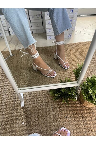 volante Sandale cu șnur alb