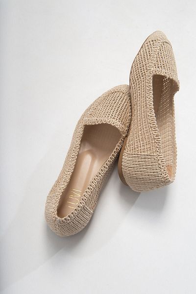 LuviShoes Cremefarbene gestrickte Ballerinas für Damen