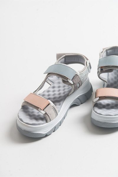 LuviShoes 4740 صندل نسائي متعدد الألوان