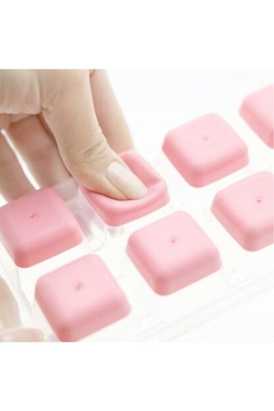 Gondol Covered Silicone 12 Compartment Press Release Ice, Chocolate and Chicken Juice Mold