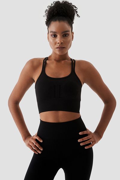 Superstacy Kate Seamless Black Sports Bra