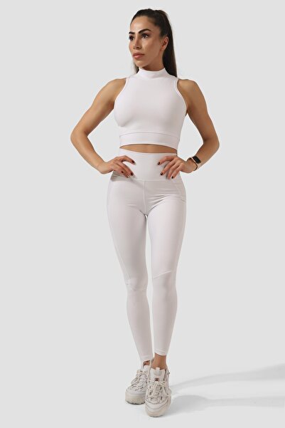 Superstacy Stand Collar White Sports Bra