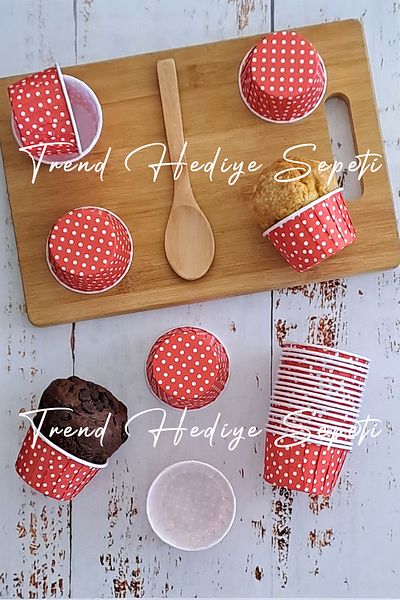 Trend Hediye Sepeti 25-Piece Red Polka Dot Airfryer Compatible Muffin and Cupcake Mold