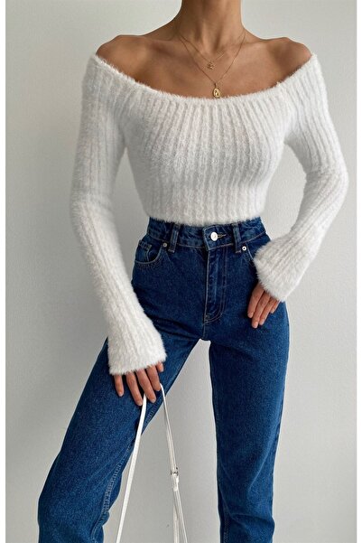 fujya Μαλακό πουλόβερ με λαιμόκοψη