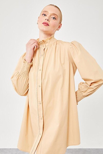 Levidor Beige Stone Embroidered Pfote Elastic Shirt