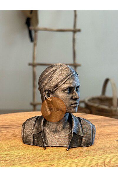 TURUNCUHANE Ellie Williams Last Of Us Karakter Büst Eskitme Renk 10 CM
