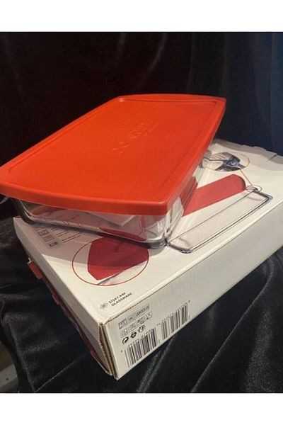 Paşabahçe PAŞABAHÇE 59864 BORCAM RED LID RECTANGULAR TRAY
