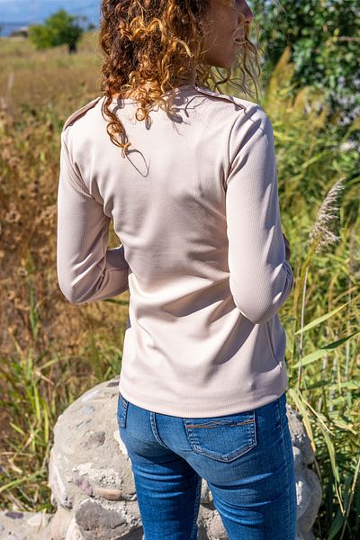 Güneşkızı Beige Epaulette-Unterhemdbluse mit halber Knopfleiste für Damen Bst3283