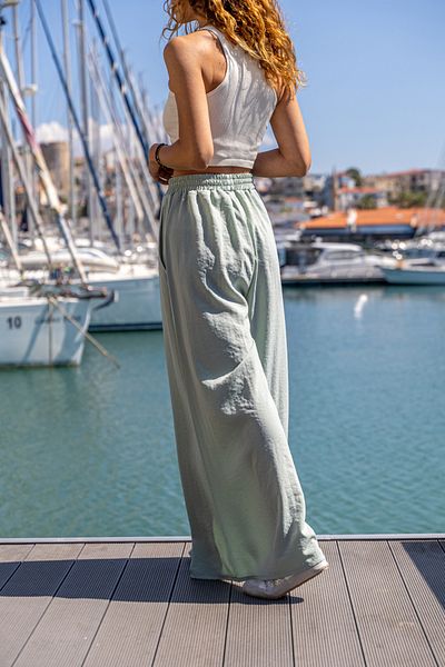 Güneşkızı Γυναικείο φαρδύ παντελόνι με ελαστική μέση μέντας φαρδύ πόδι με απαλή υφή Bst3391