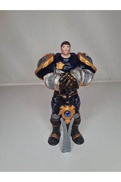 Genel Markalar Garen (League of Legends) Figürü 15 cm.