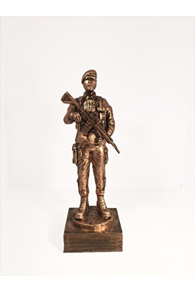 ZeyArt Concept Komando Çapraz Tutuş Asker Heykeli
