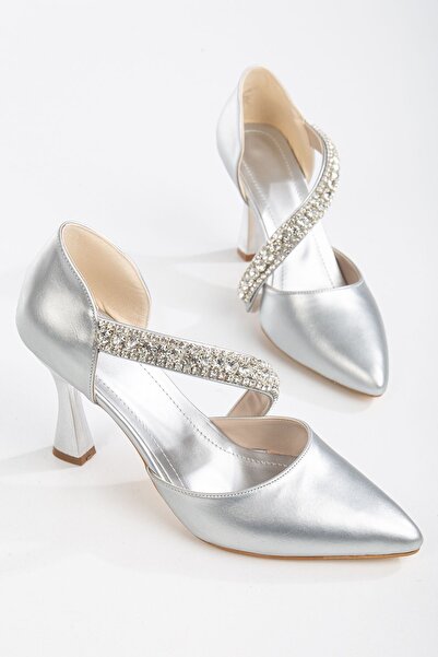 MİSS ZÜLÜF Thin Heel Sandals