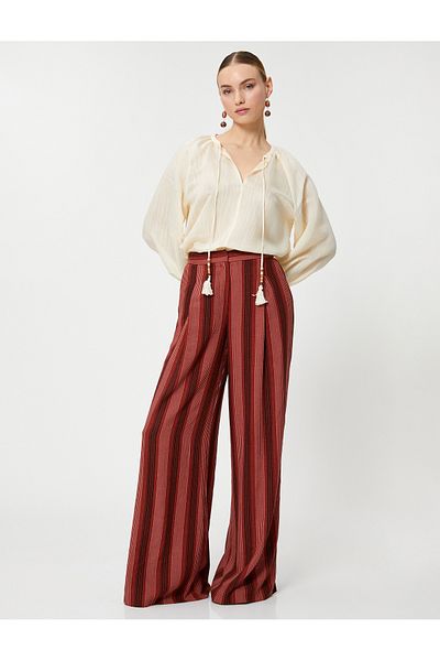 Koton Melis Ağazat X Koton – Boho-Bluse mit Perlendetails
