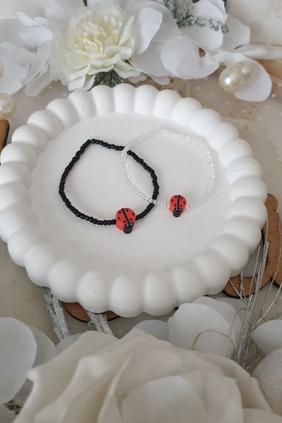 SelinDiamond Elastic Wrist Ladybug