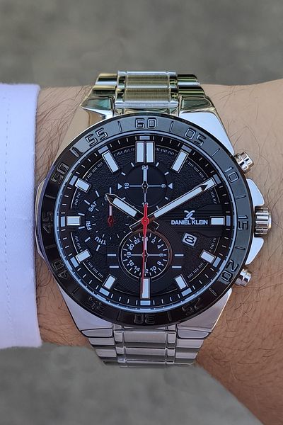 Daniel Klein SPORTS AND ELEGANT USE COMPATIBLE CALENDARY MEN'S WRISTWATCH