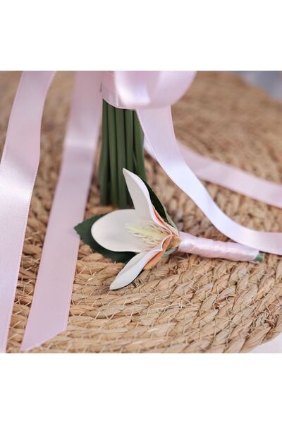 Luvienn Islak Pembe Manolya Buketi-Islak Manolya Gelin Çiçeği-Damat Yaka Çiçeği 2 li Set