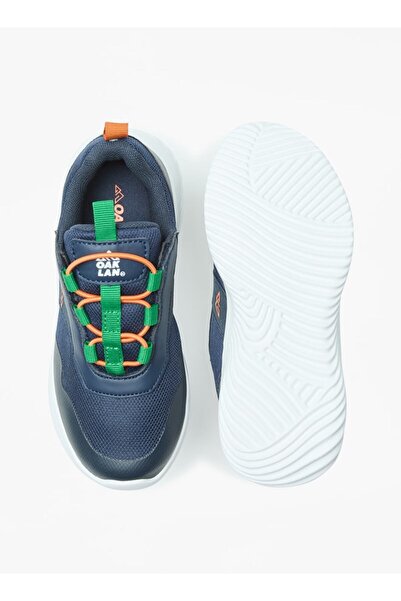 Oaklan by Shoexpress Colourblock Walking Shoes With Lace-up Closure