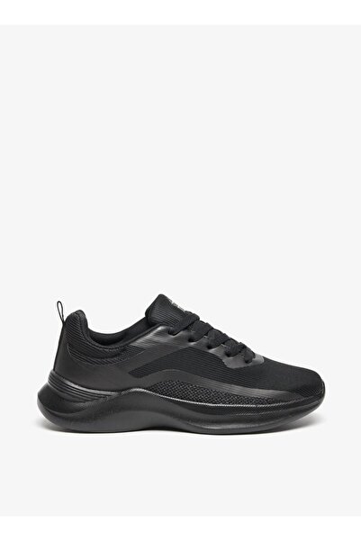 Oaklan by Shoexpress Oakland by Shoexpress Textured Lace-Up Sports Shoes