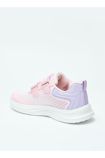 Oaklan by Shoexpress Colourblock Sports Shoes with Hook and Loop Closure
