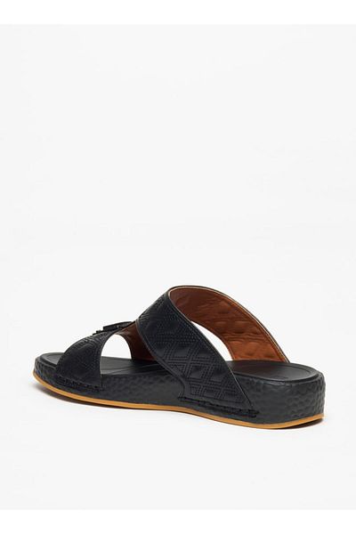 LBL by Shoexpress Men's Buckle Accent Quilted Slip-On Arabic Sandals