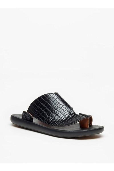 LBL by Shoexpress Men's Buckle Accent Textured Slip-On Arabic Sandals