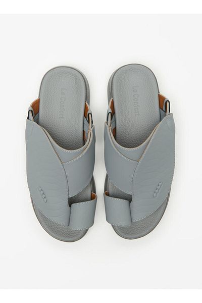 Le Confort صندل عربي منسوج سهل الارتداء