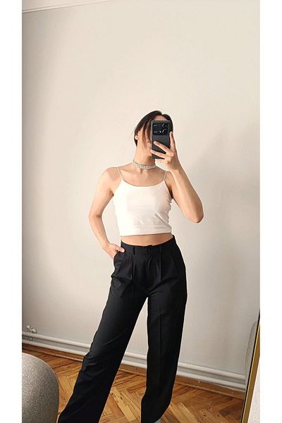 Büşra Doğru Butik Linen Trousers - Pleated and Wide Leg Design