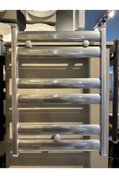 İSAOĞLU YAPI Mat Krom Havlupan 50*70 Ölçü Vanalar Dahil Set Mat Krom İnoks Ha...