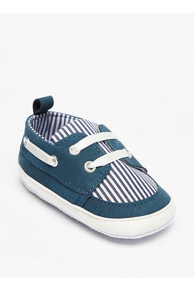 Shoexpress Striped Slip-On Booties