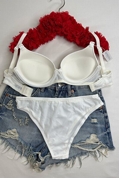 Morensa Комплект бюстгальтерів кольору екрю - базовий з візерунком і підтримкою на кісточках