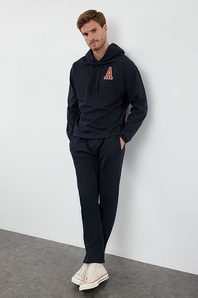 Trendyol Collection Μαύρο Σετ φόρμας Oversize/Wide Cut με κουκούλα γράμμα κέντημα TMNAW25EM00007