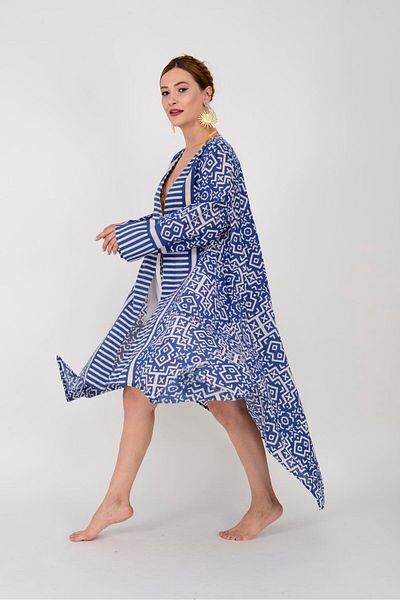 Park Moda AN4009 Kimono marin cu tăietură asimetrică