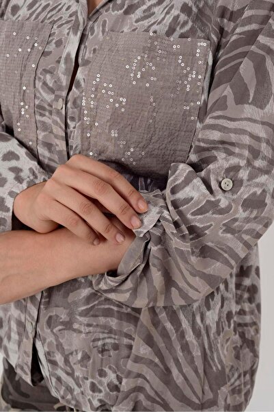 Park Moda 22007-1 LEOPAR DESEN İP DETAYLI PAYETLİ GÖMLEK