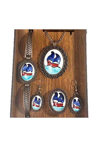 Çini Evi مجموعة مجوهرات Iznik Kalyon Motif Tile