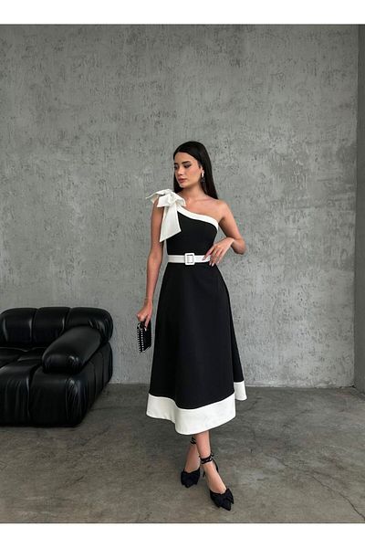 maf collection Βραδινό φόρεμα με μαύρη ζώνη και λεπτομέρεια κορδέλας