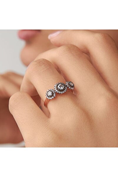 Siset Gümüş 925 Ayar Rose Kaplama Elmas Montür Üç Taşlı Gümüş Yüzük