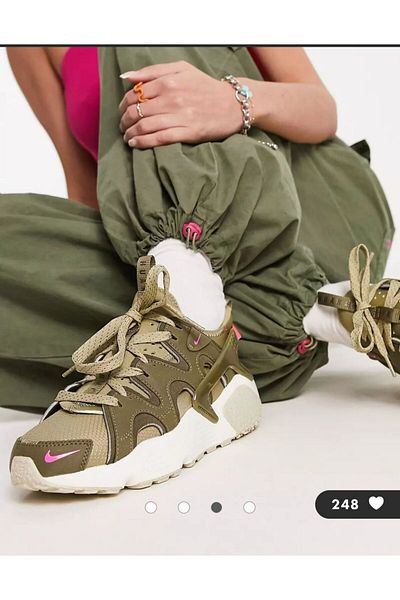 Olive green and pink huaraches on sale