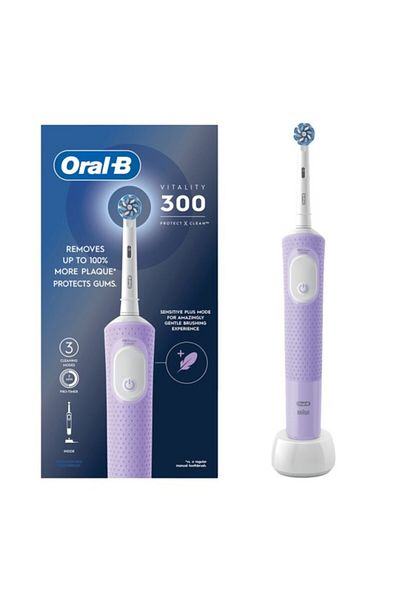 Oral-B Oral B Vitality D300 3 cleaning modes, Gentle brushing, 2 Minutes Built in Timer- D103.413.3 Pink