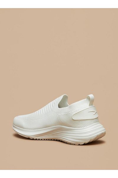 Dash Dokulu Slip-On Hafif Spor Ayakkabıları