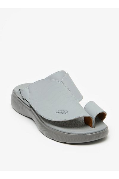 Le Confort صندل عربي منسوج سهل الارتداء