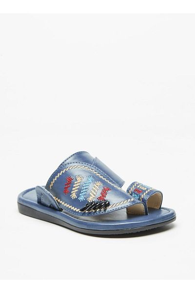 Al Waha Embroidered Slip-On Arabic Sandals