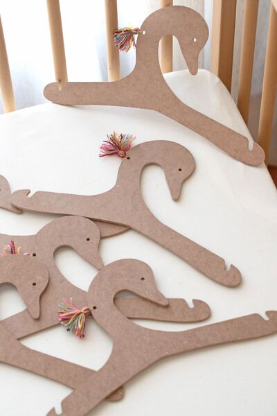 HAMUR Bebek Elbise Askısı 6'lı Bebek Çocuk Kıyafet Askısı Nature Mdf Ahşap Kugu