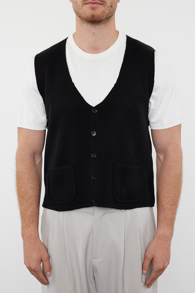 Trendyol Collection V-Neck μαύρο πλεκτό γιλέκο - FL Regular TMNAW20MG0011