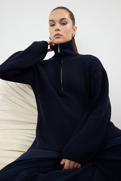 Trendyol Collection Marineblauer, nachhaltigerer Strickpullover mit weiter Passform TWOAW24KZ01119