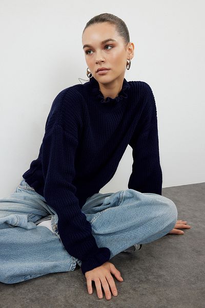 Trendyol Collection Sötétkék kötöttáru Crop pulóver - fodros részlet, TWOAW22KZ0530