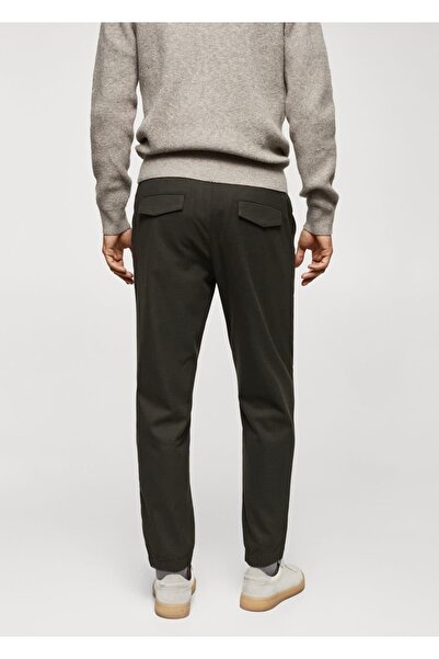 MANGO Man Dar kesim büzgülü jogger pantolonu