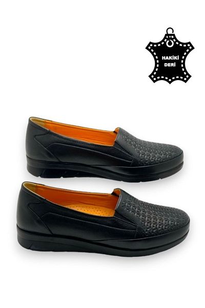 MAGIC SHOES Černé boty z pravé kůže s plnou ortopedickou vložkou
