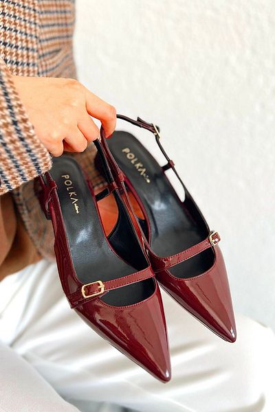 POLKA STORE Simple Pointed Toe Single Strap Buckle Patent Leather Block Heeled Women's Shoes
