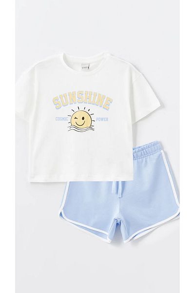 LC Waikiki LCW Kids Girl - طقم تي شيرت وشورت مطبوع برقبة دائرية